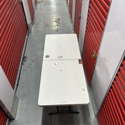 6’ Foldable Table 