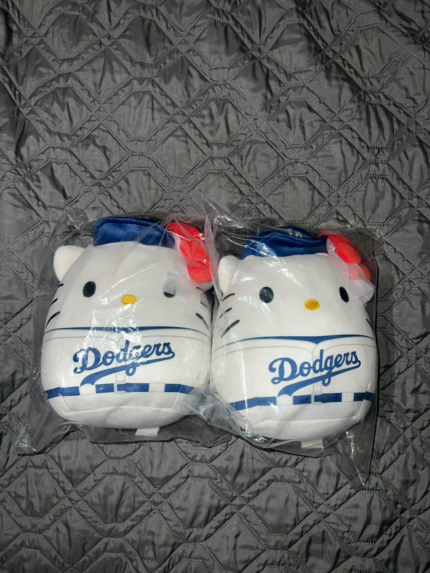Hello Kitty Dodgers