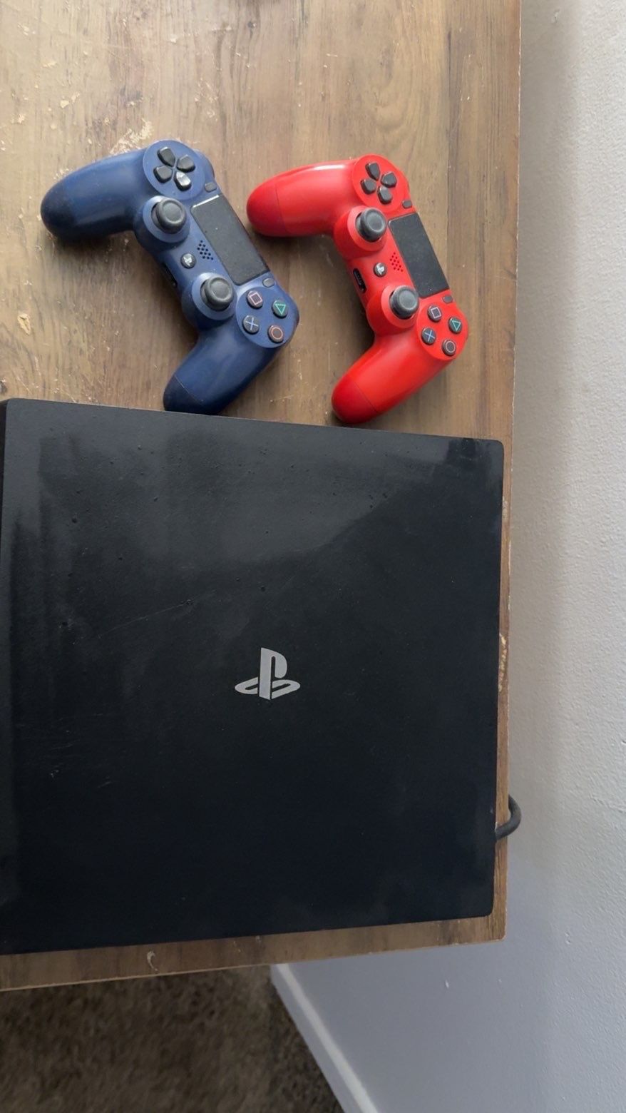 Ps4 pro and two controllers 