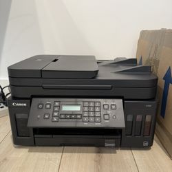 Canon G7000 Printer — Streaky / Needs Repair (Comes with spare black ink)