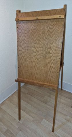 Oak Wood Easel