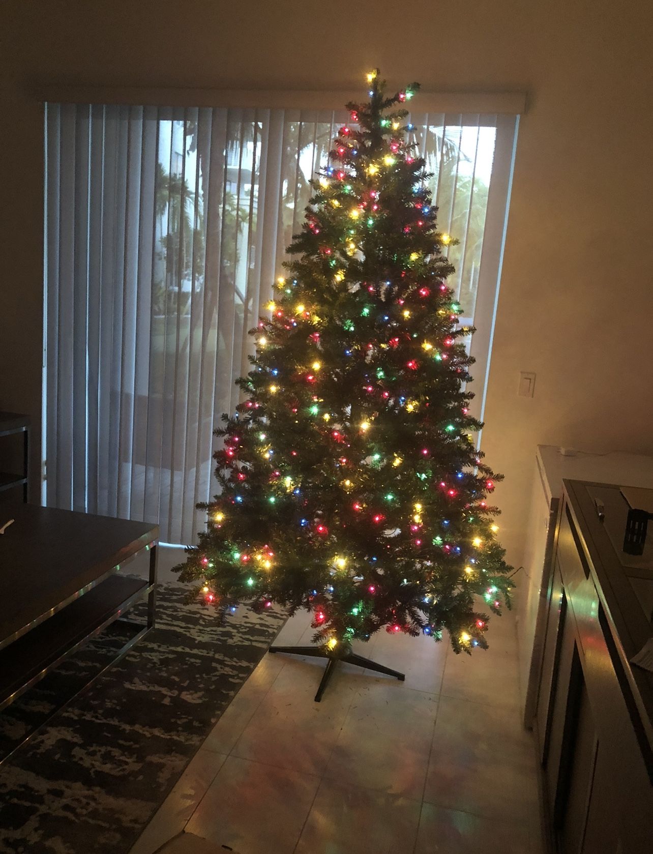 How to Assemble Pre-Lit Full Hartford Pine Artificial Christmas Tree: Easy Step-by-Step Guide