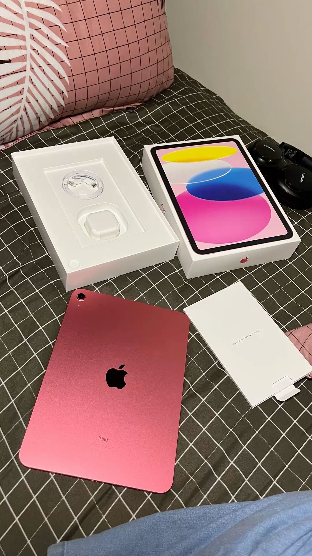 Pink Ipad 10th generation