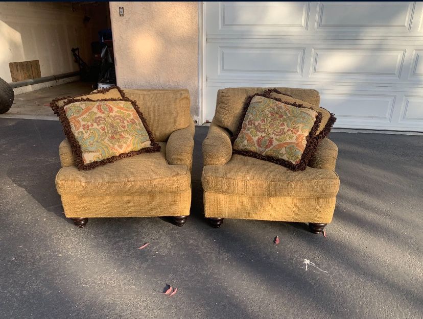 Free 2 Armchairs