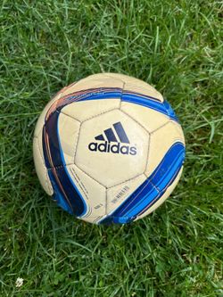 Adidas Soccer Ball / Size 3