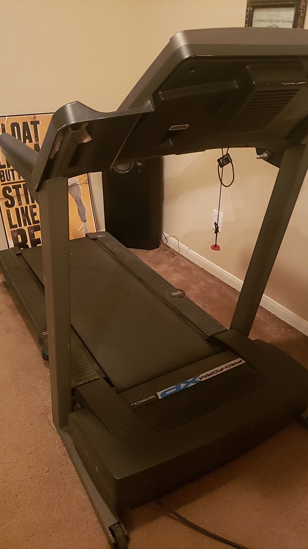 Treadmill ProForm XP 550 for Sale in Missouri City, TX OfferUp