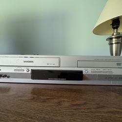 DVD Video Player & Video Cassette Recorder