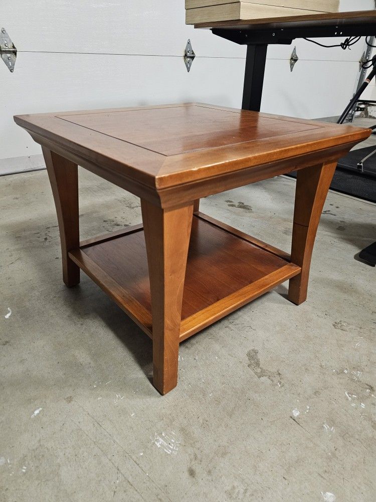 End table
