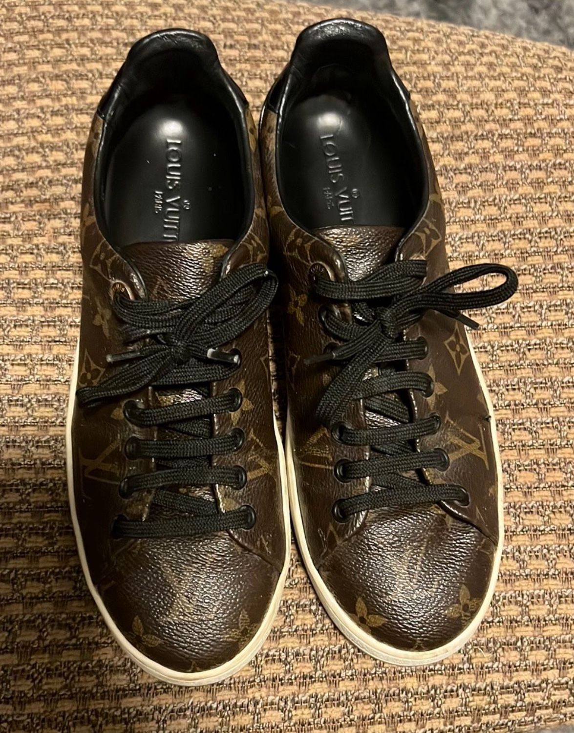 Louis Vuitton Sneakers Women