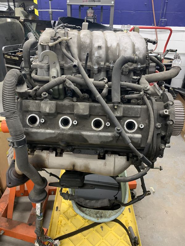 1999 Toyota land cruiser engine for Sale in Los Angeles, CA - OfferUp