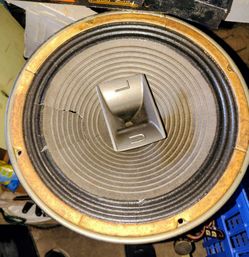 Vintage University wide range loudspeaker model 6201 for parts or repair
