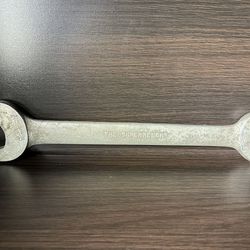 Vintage Williams 3735 Superrench c1930 Double Open End Wrench 1" and 1 1/8"