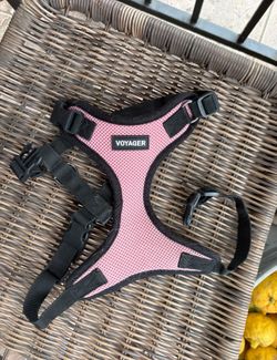 Pink Voyager dog harness size M