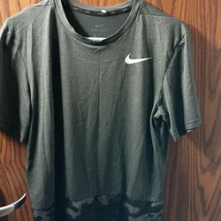 Nike Dri-Fit Tshirt