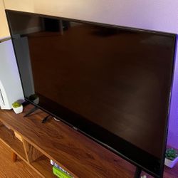 Vizio 40” Full HD LED TV - Model D40f-G9 - Excellent Condition