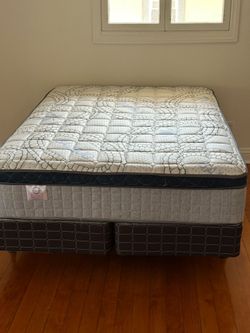 King size Mattress Pillow Top New