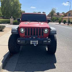 2019 Jeep rubicon 21k Miles