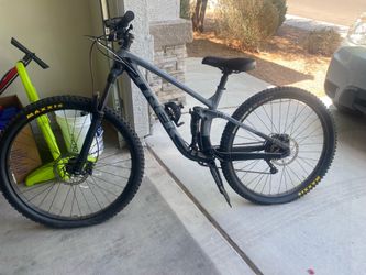 Trek bike