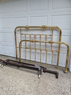 Queen Brass Bed