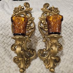 Vtge.  Wall Mid-Century modern Syroco floral Candeholders  with Beautiful Very Rare  Daisy's Engraved  3D Champagne tone votives 
Shipping $9.99
Zelle