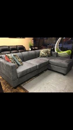 SECTIONAL SOFA!!!