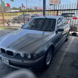 2002 BMW 530i