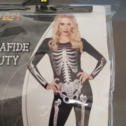 Bona-fide Beauty Costume 