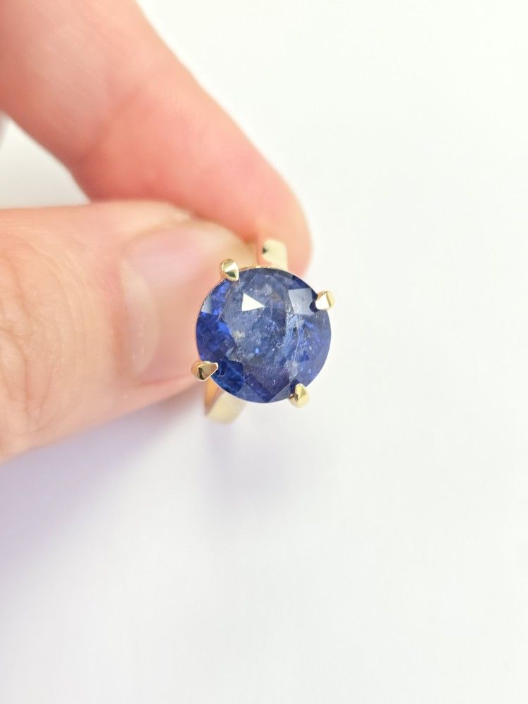 7.03 Carat Sapphire Ring 14k Yellow Gold