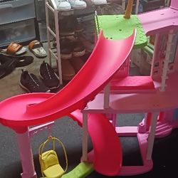 Barbie Dreamhouse