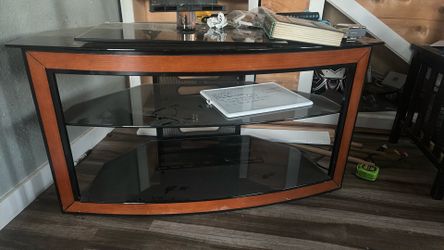 FREE Glass Entertainment Tv Shelf 
