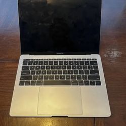2017 MacBook Pro 8GB