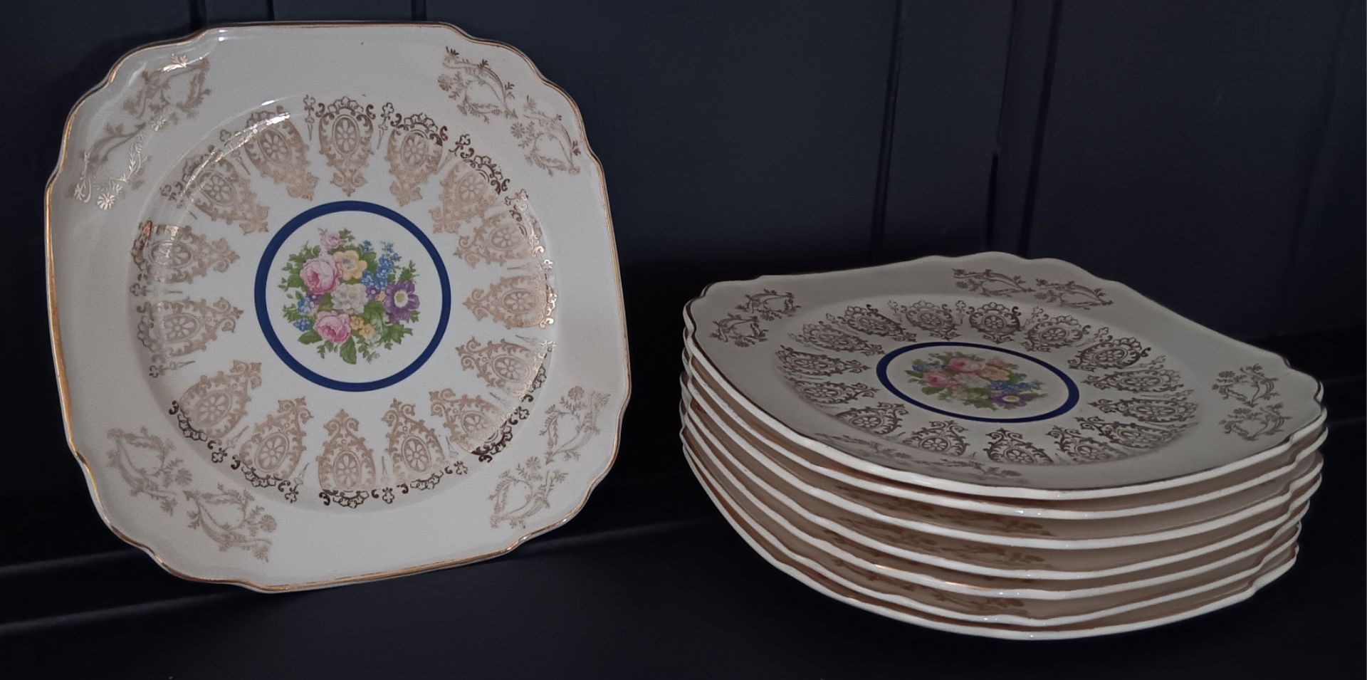 8 Royal China Featuring Warranted 22K Gold Filigree & Central Floral Design.