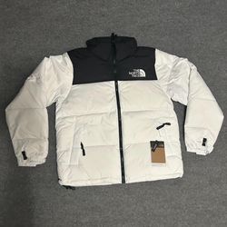 North Face Puffer 700 Series