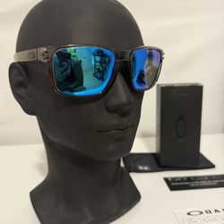 oakley sunglasses