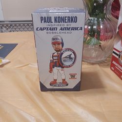 MAKE AN OFFER!!!PAUL KONERKO CAPTAIN AMERICA BOBBLE HEAD 