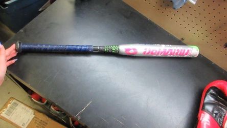Used Demarini CF 7 31" -11 USSSA Composite Softball Bat