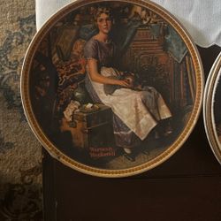 Antique plates By Edwin M. Knowles