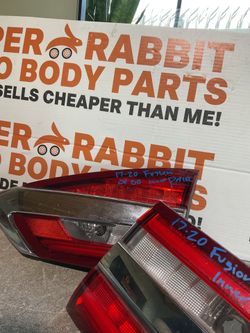 2017 Fusion Taillights Inner PAIR OEM 💫 2020