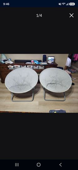 2 Folding Saucer Chairs