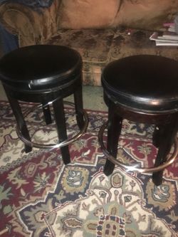 2 stools rotation wood