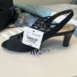 Brand New Size 6.5 Never Worn