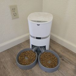 Automatic Pet Feeder