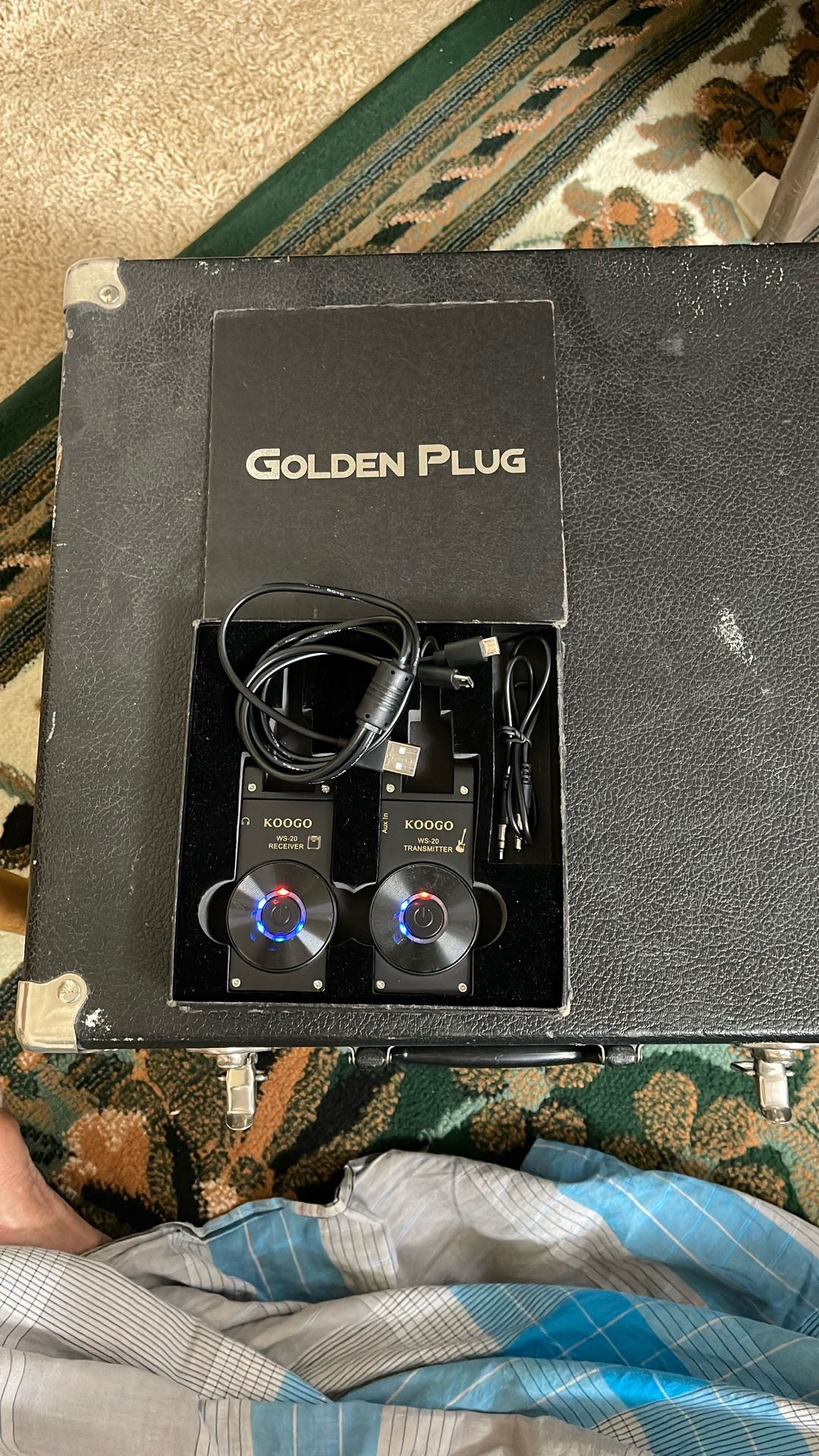 Koogo Golden plug WS-20 Wireless Guitar Transmitter & Receiver