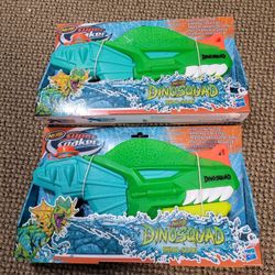 NERF Super Soaker DinoSquad Dino-Soak Water Blaster

(2)