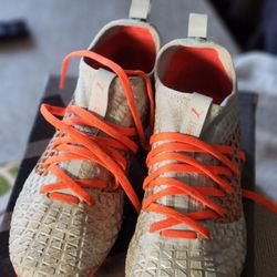 Soccer Shoes  Size 6 