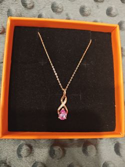 Infinity S pendant necklace