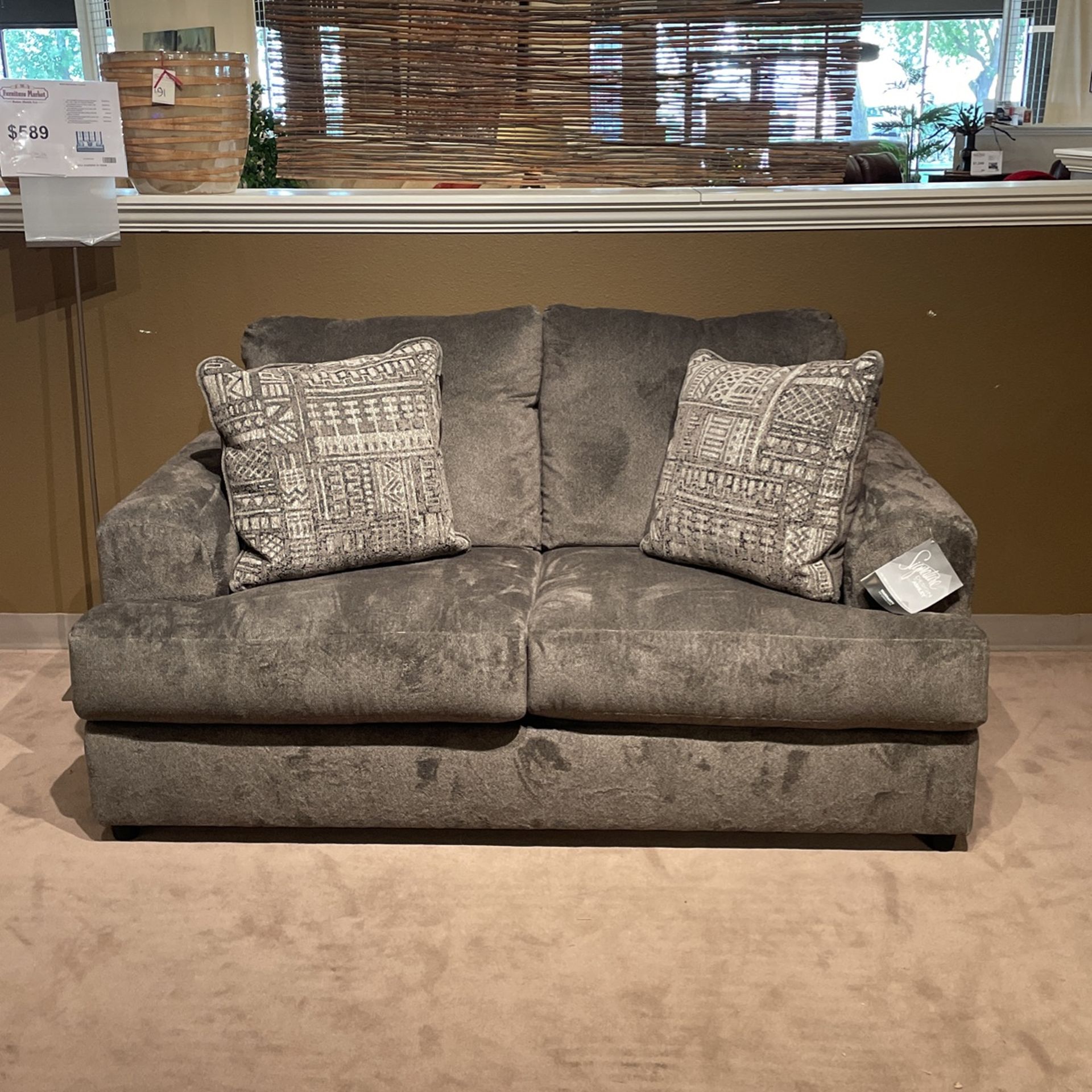 Loveseat
