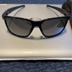 Brand New Oakley “Portal X” Sunglasses