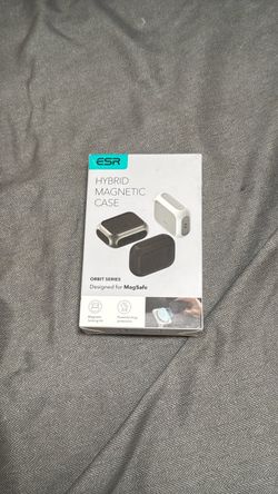 ESR Hybrid Magnetic Case for AirPods Pro 3 2025