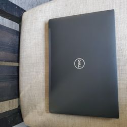 Dell Latitude 7390